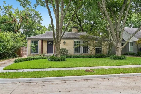 $500,000 | 2314 Barberry Drive, Dallas, TX 75211