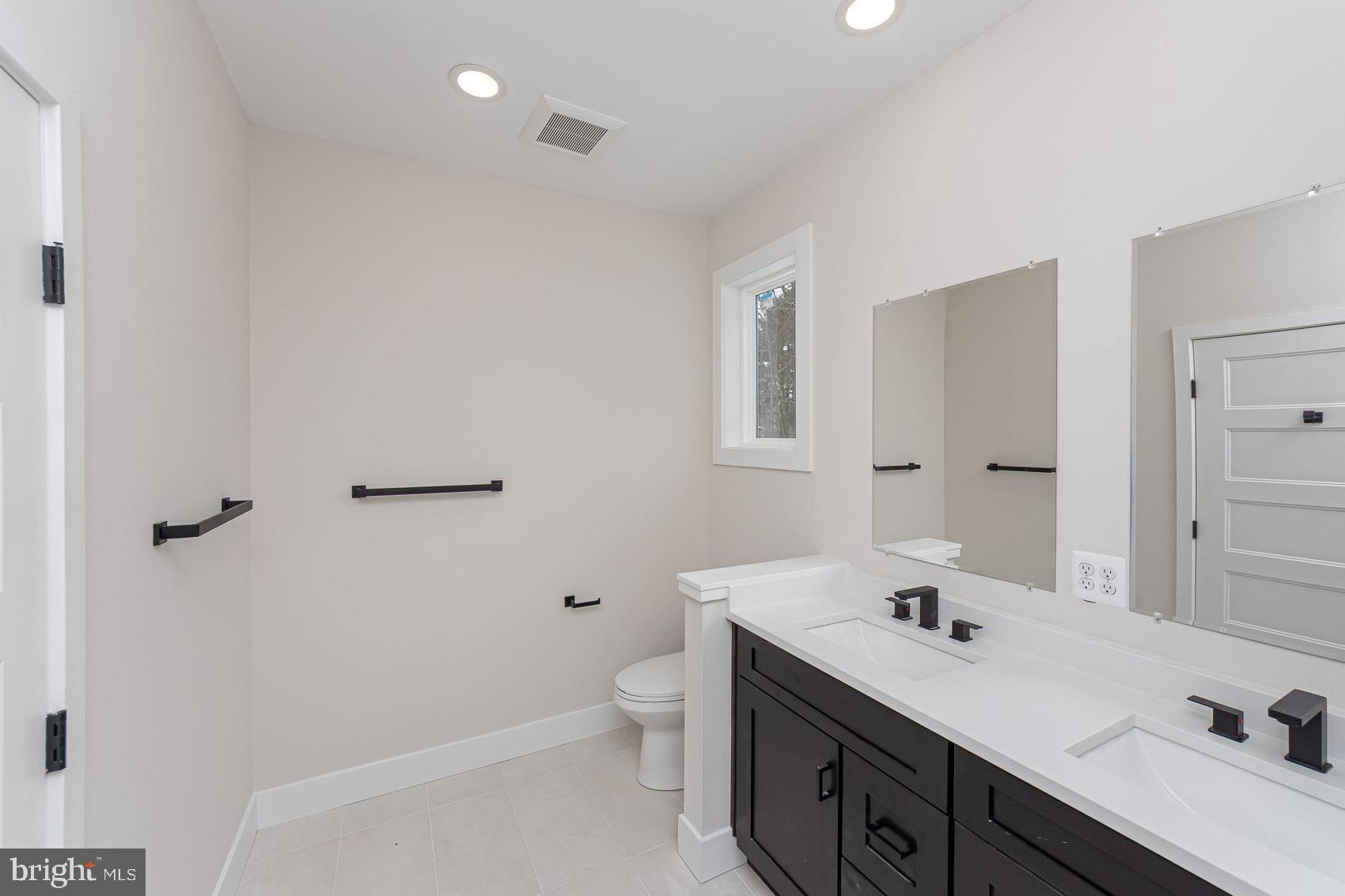 4818 Oakland Park Road Randallstown, MD 21133 - Photo 20 of 37