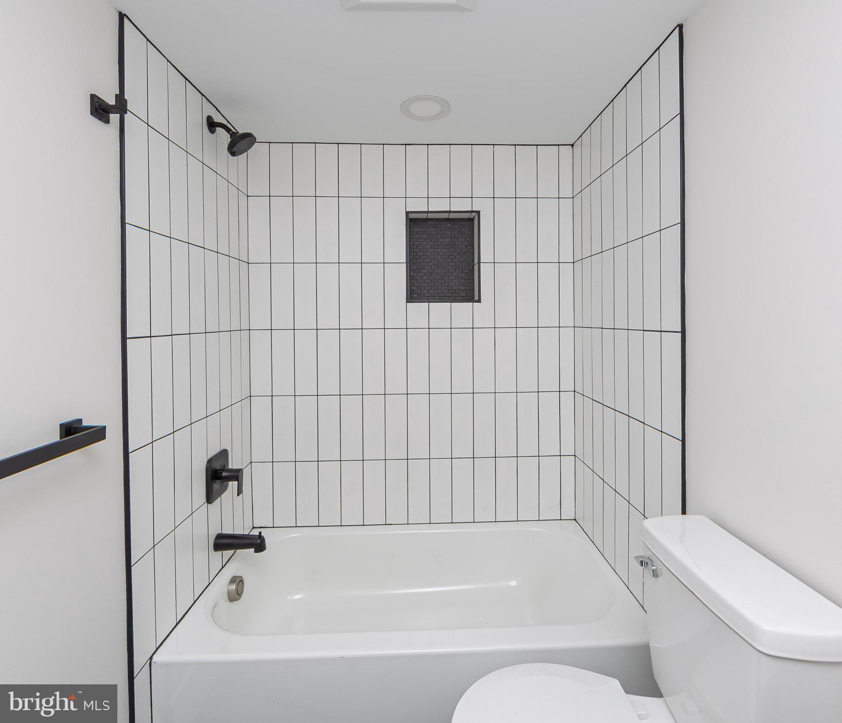 4818 Oakland Park Road Randallstown, MD 21133 - Photo 33 of 37