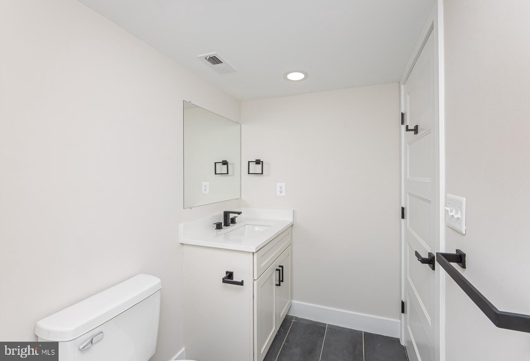 4818 Oakland Park Road Randallstown, MD 21133 - Photo 34 of 37