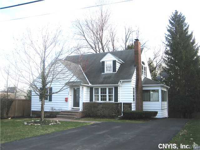 402 Lansdowne Road DeWitt, NY 13214 - Photo 1 of 1 Exterior Front