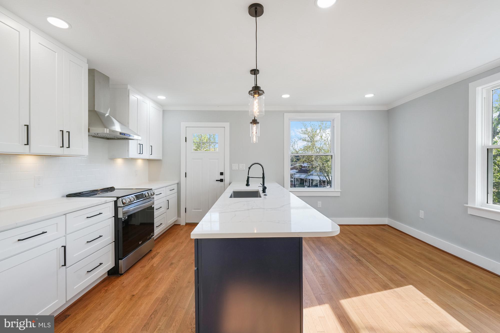 3926 R Street Southeast Washington, DC 20020 - Photo 11 of 34 Gallery Image 11