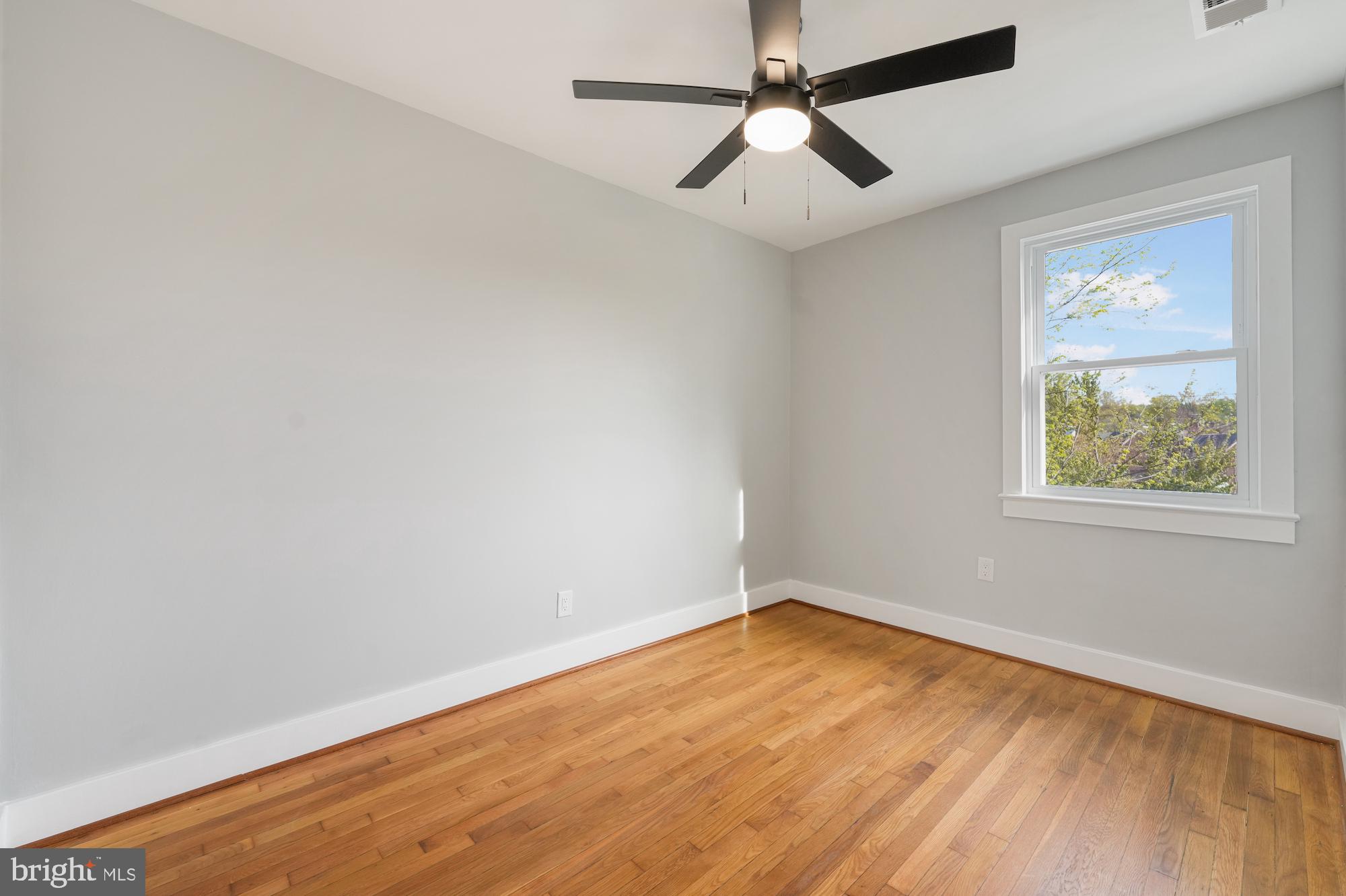 3926 R Street Southeast Washington, DC 20020 - Photo 23 of 34 Gallery Image 23