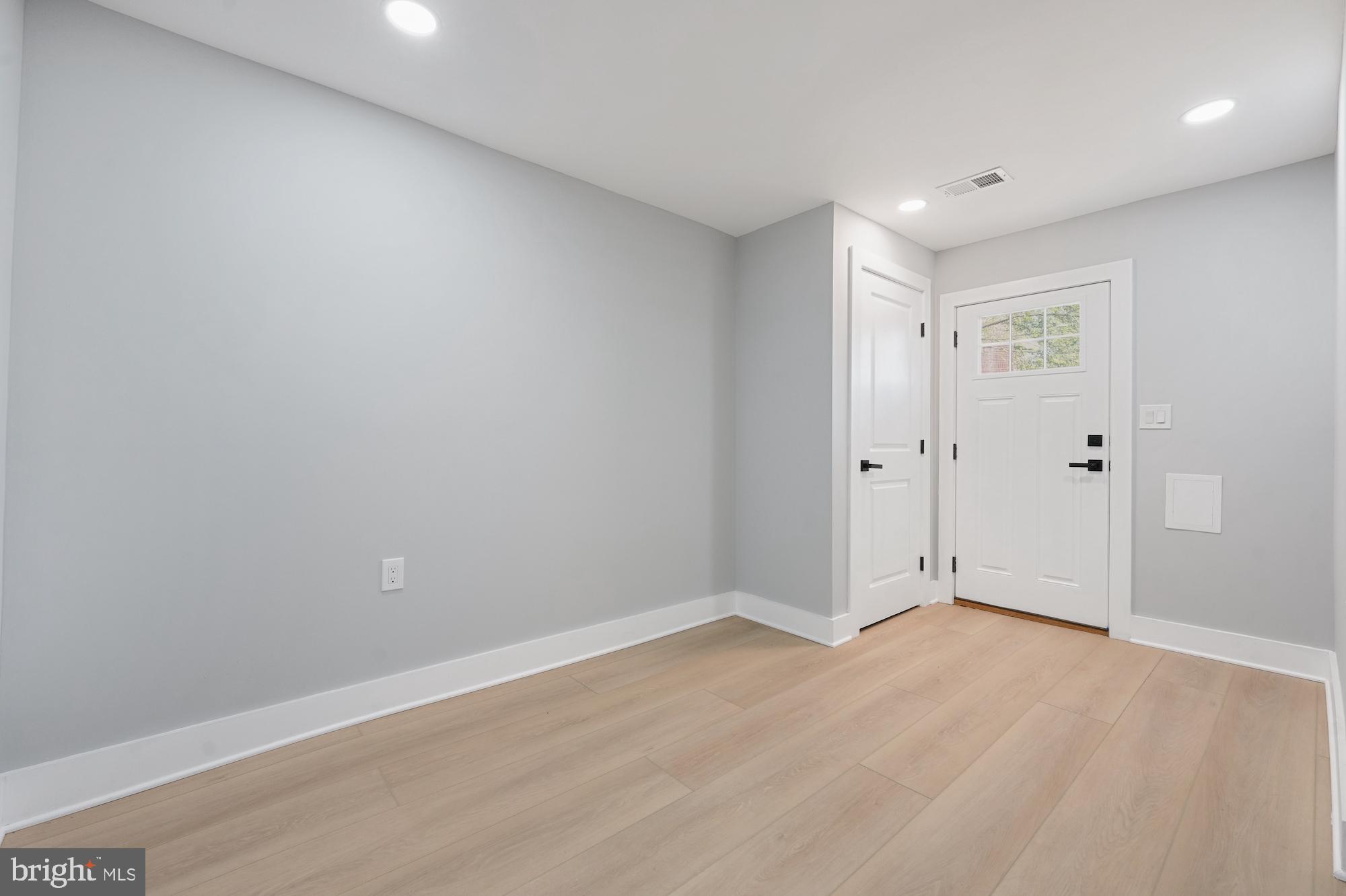 3926 R Street Southeast Washington, DC 20020 - Photo 31 of 34 Gallery Image 31