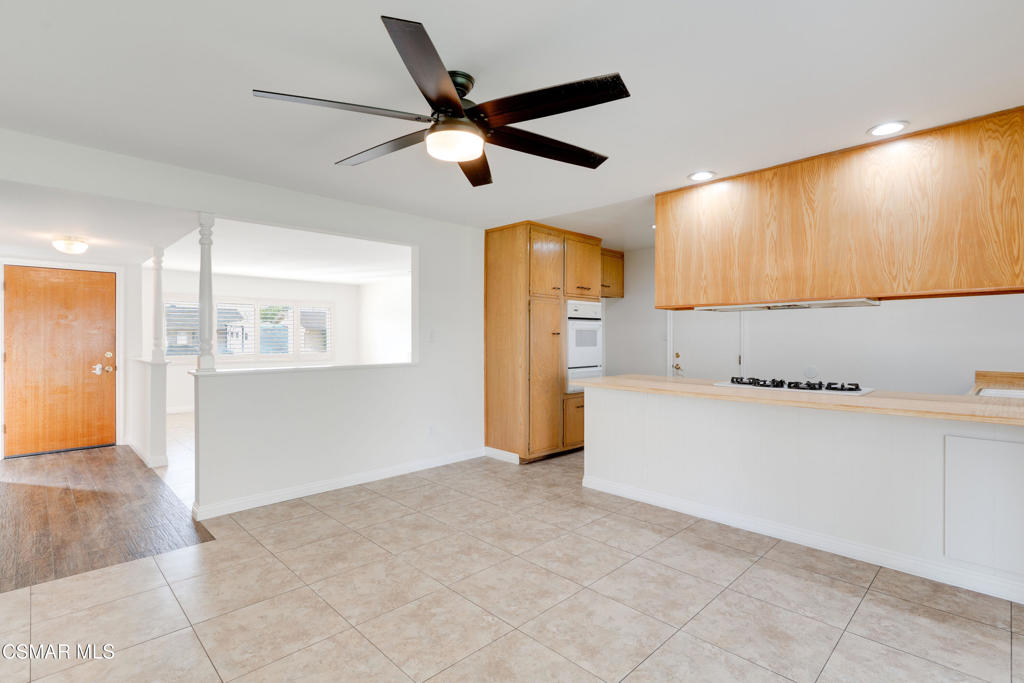 1638 Olympic Street Simi Valley, CA 93063 - Photo 11 of 36