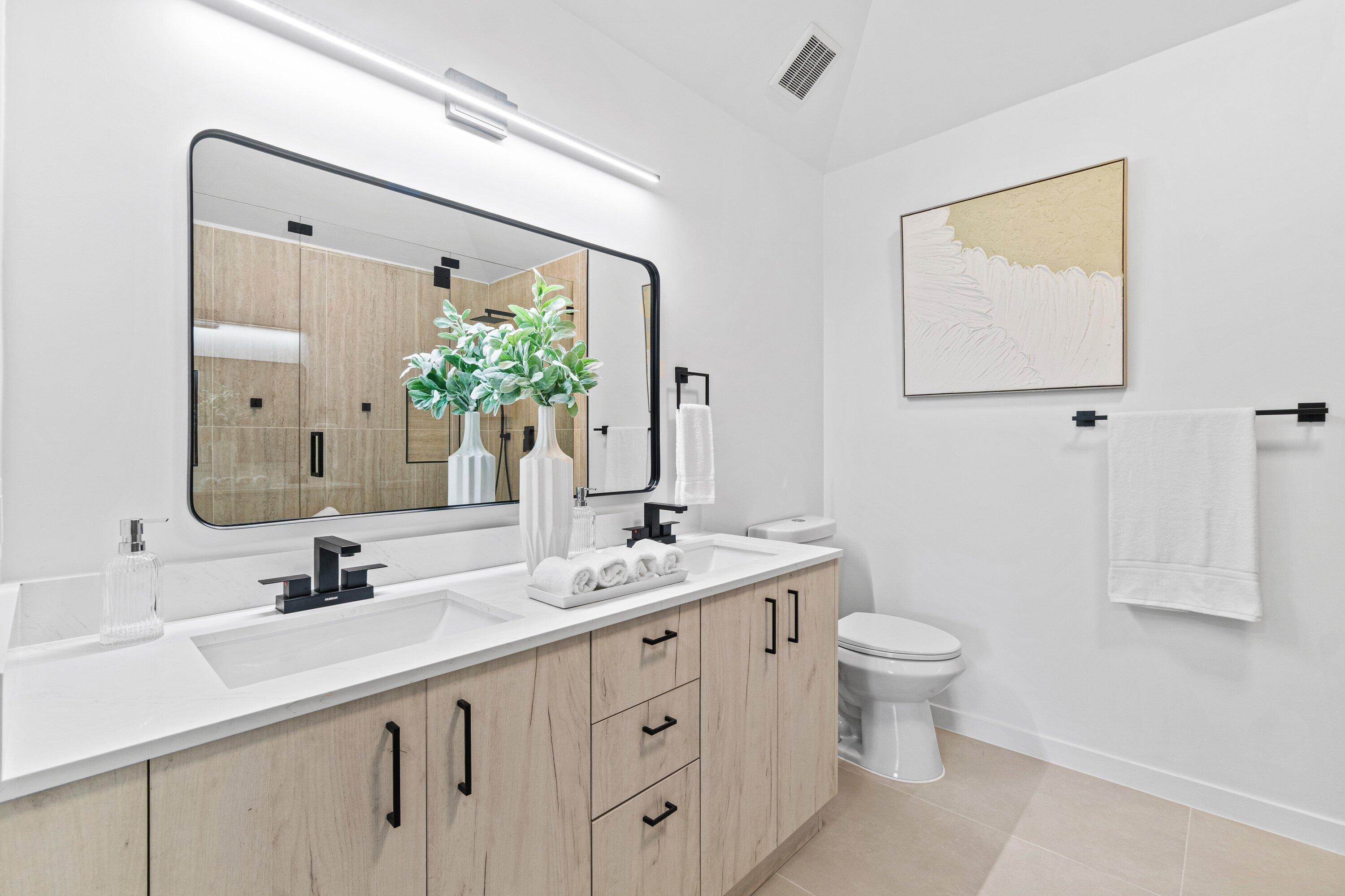 5166 Lake Catalina Drive, Unit D Boca Raton, FL 33496 - Photo 22 of 57 Primary Bathroom