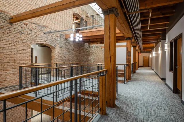 $299,900 | 400 North 1st Street, Unit 502, Minneapolis, MN 55401