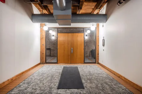 $299,900 | 400 North 1st Street, Unit 502, Minneapolis, MN 55401