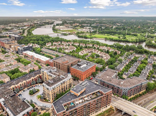 $299,900 | 400 North 1st Street, Unit 502, Minneapolis, MN 55401