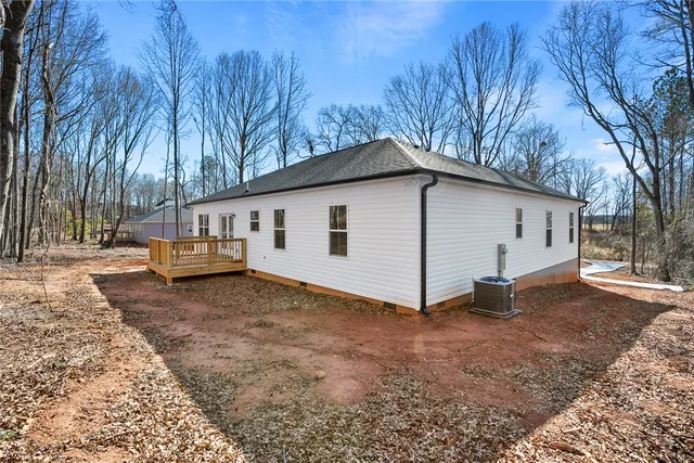 $329,900 | 120 B Boxwood Lane, Anderson, SC 29621