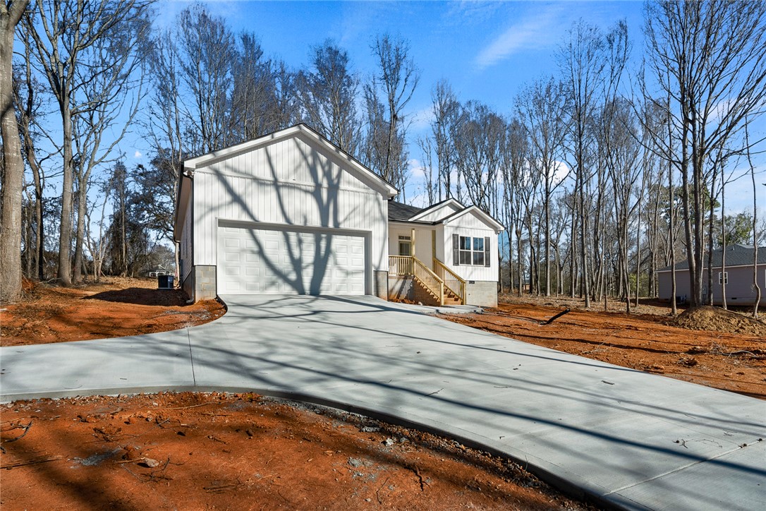 120 B Boxwood Lane Anderson, SC 29621 - Photo 4 of 44