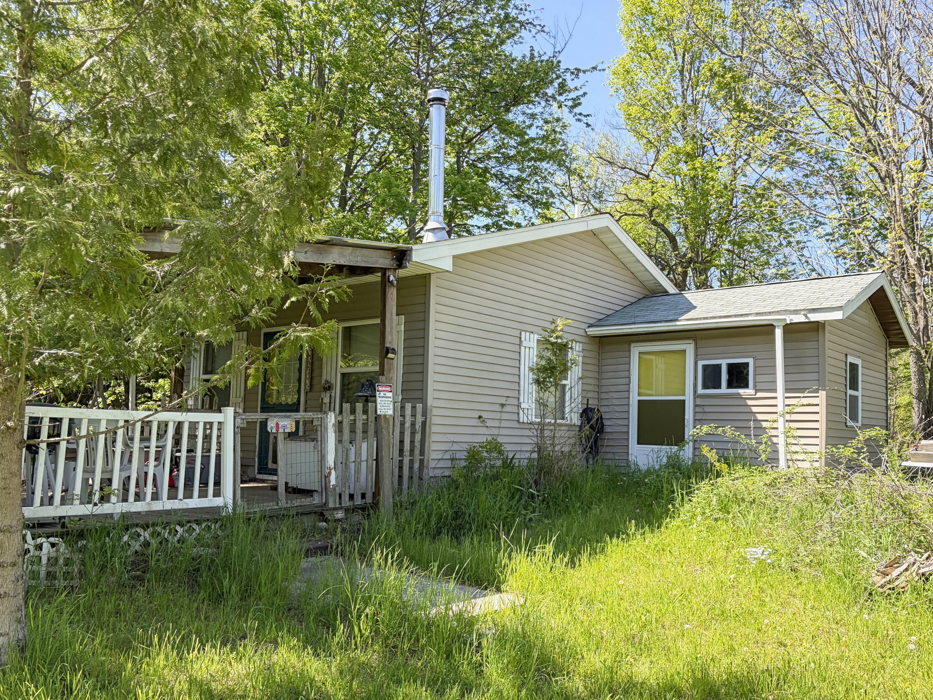 2665 East Wilson Road Custer, MI 49405 - Photo 10 of 19 Cabin
