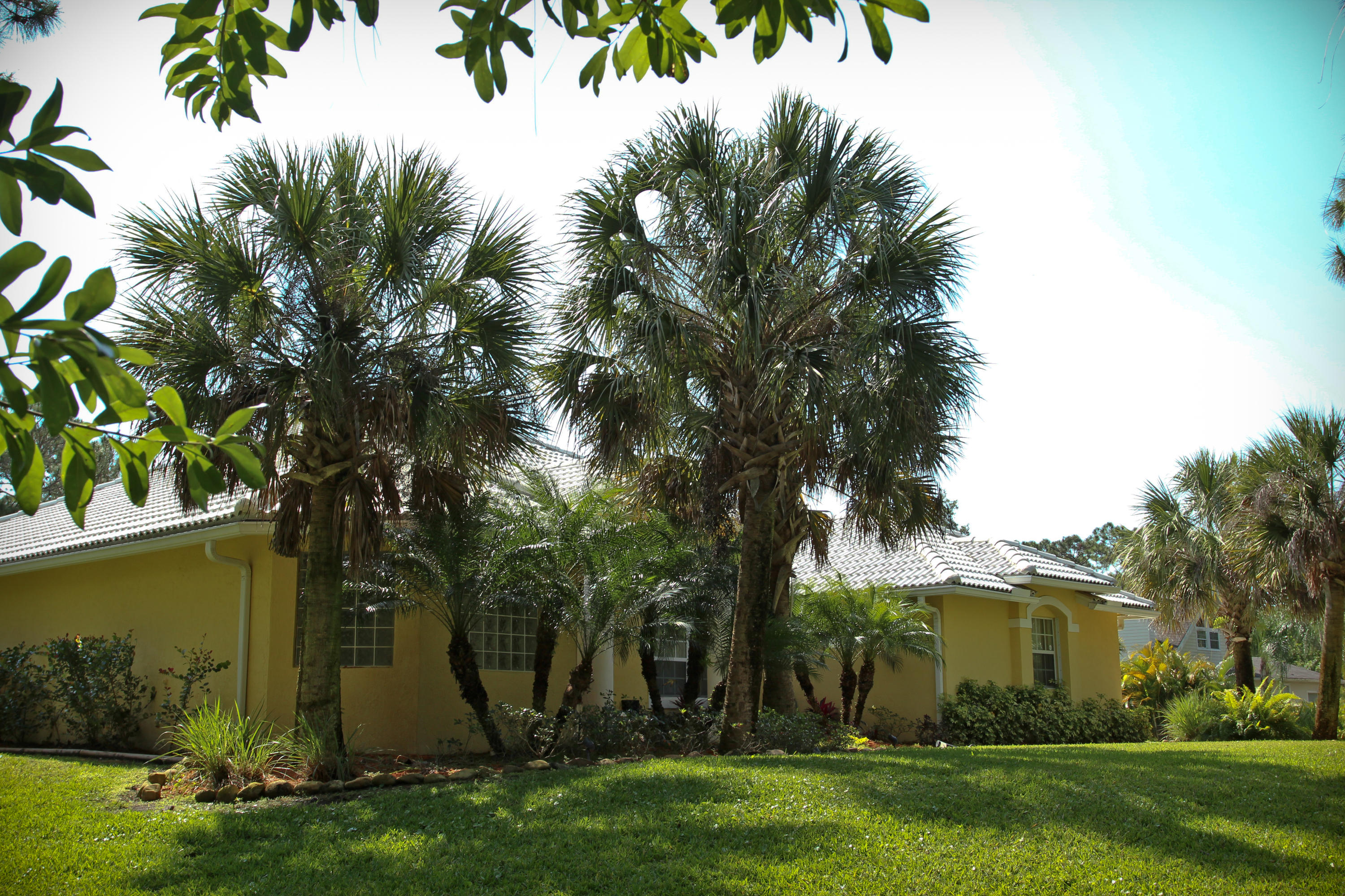 16028 Randolph Siding Road Jupiter, FL 33478 - Photo 2 of 69 Tropically landscaped