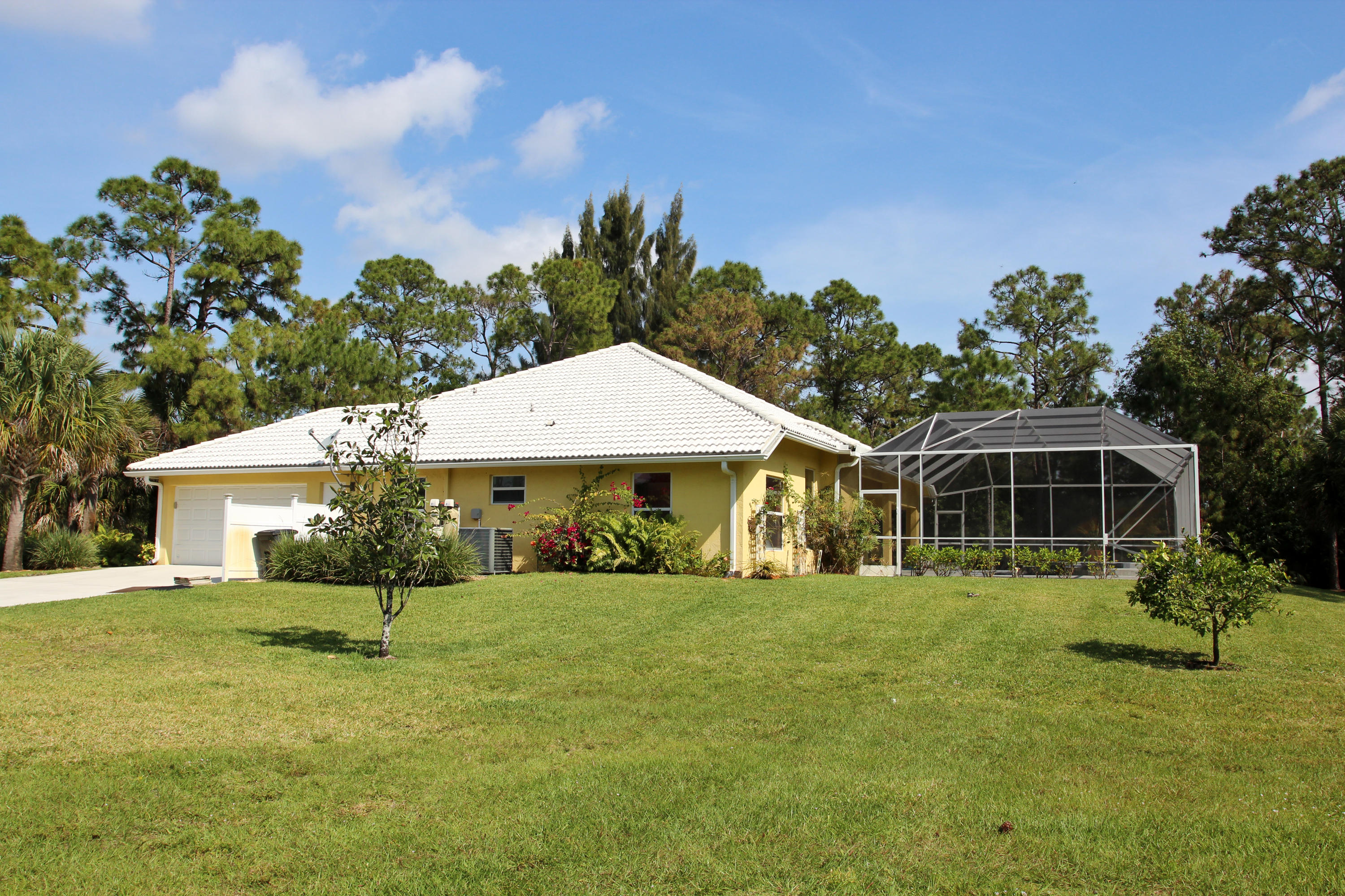 16028 Randolph Siding Road Jupiter, FL 33478 - Photo 3 of 69 Side of home