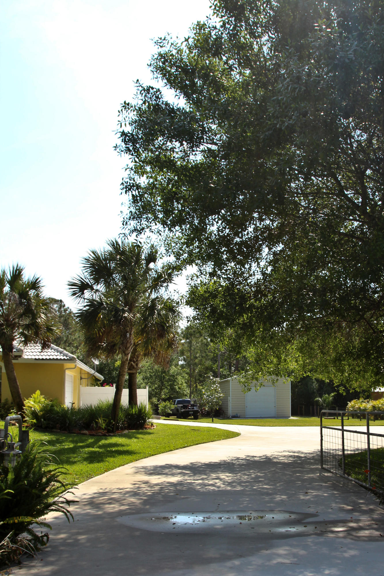 16028 Randolph Siding Road Jupiter, FL 33478 - Photo 62 of 69 Driveway