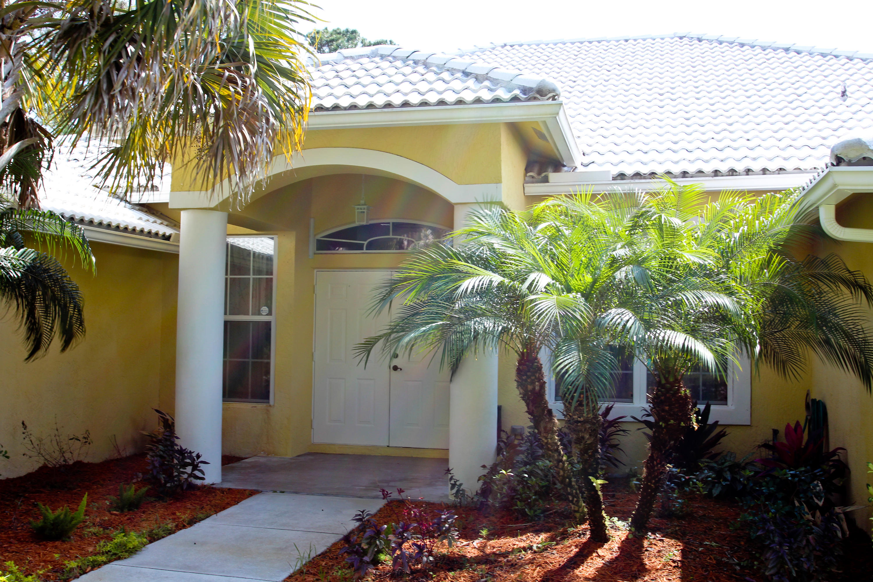 16028 Randolph Siding Road Jupiter, FL 33478 - Photo 7 of 69 Front entrance