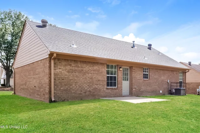 $1,580 | 1764 Dorchester Drive, Southaven, MS 38671