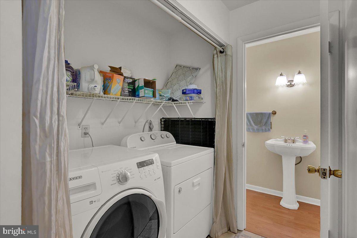 2061 Mountain View Road Middletown, PA 17057 - Photo 15 of 28 Gallery Image 15