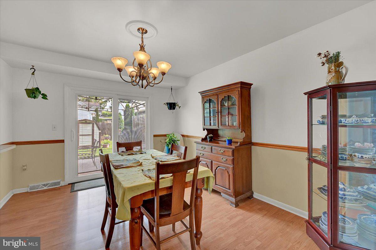2061 Mountain View Road Middletown, PA 17057 - Photo 9 of 28 Gallery Image 9