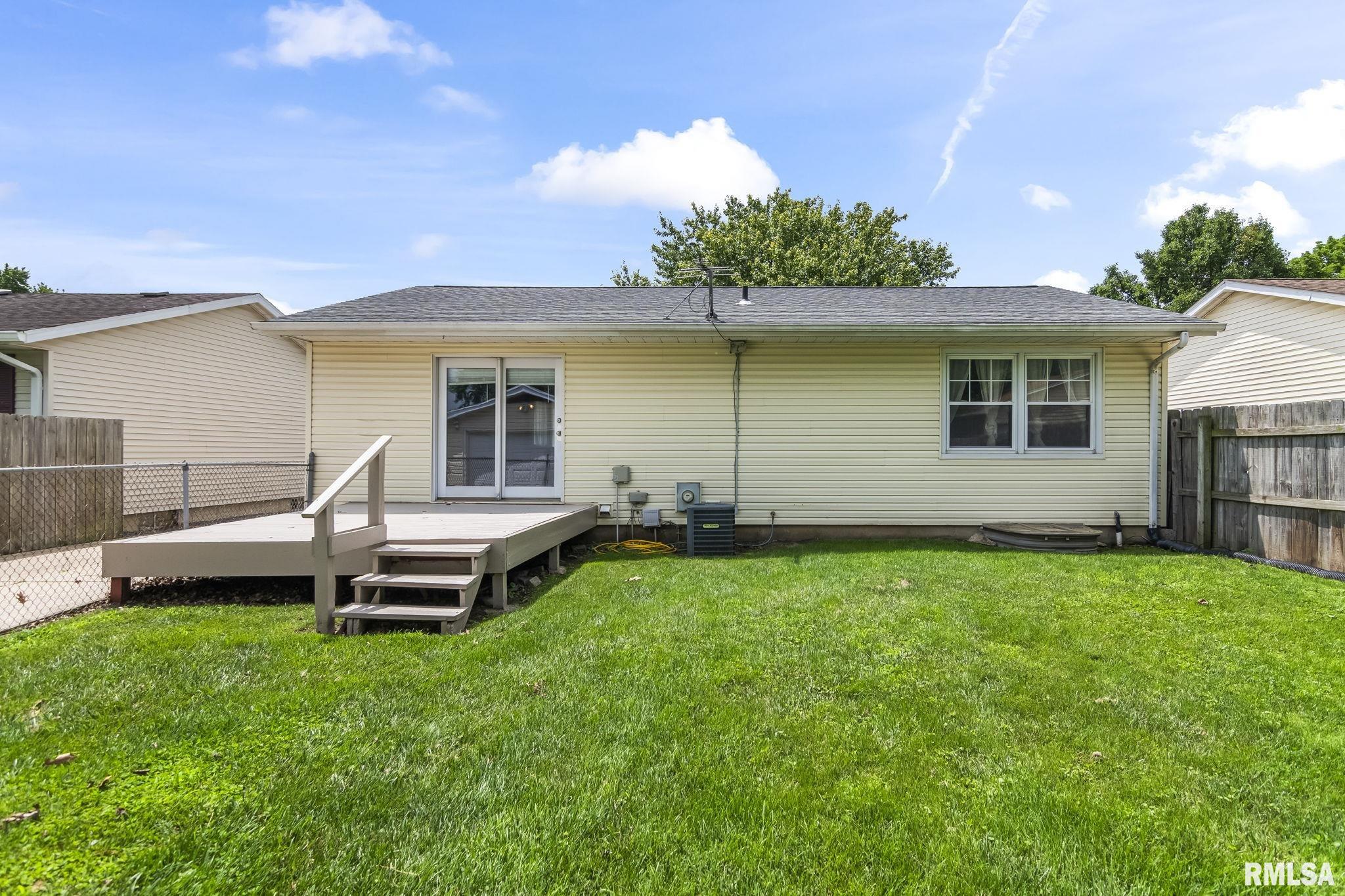 3025 East Griffiths Avenue Springfield, IL 62702 - Photo 33 of 34
