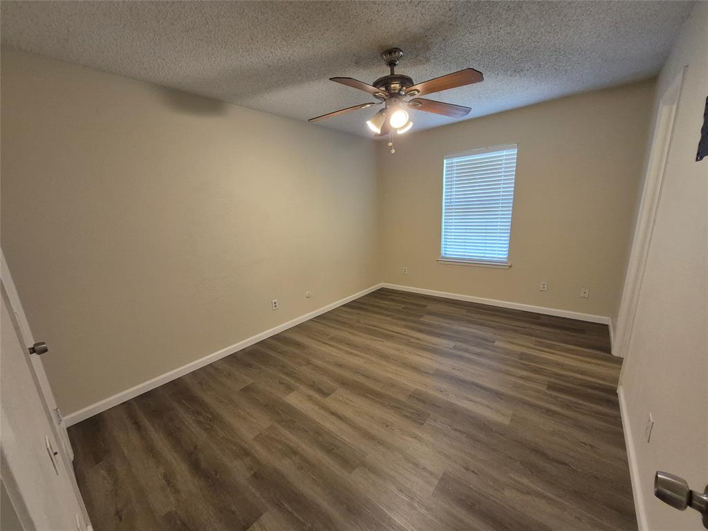 825 Springhill Drive Burleson, TX 76028 - Photo 14 of 22