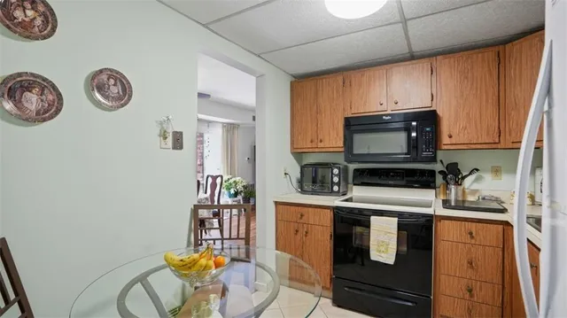 $149,900 | 605 Calais Drive, Unit 312, Pittsburgh, PA 15237