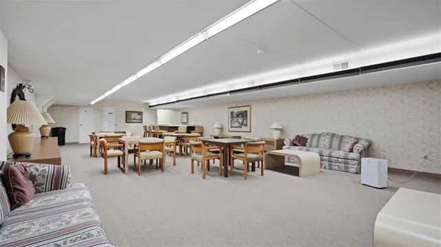 $149,900 | 605 Calais Drive, Unit 312, Pittsburgh, PA 15237