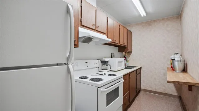 $149,900 | 605 Calais Drive, Unit 312, Pittsburgh, PA 15237