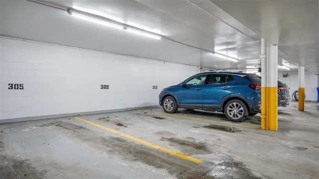 $149,900 | 605 Calais Drive, Unit 312, Pittsburgh, PA 15237