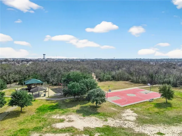$2,600 | 1308 Roanoke Court, College Station, TX 77845