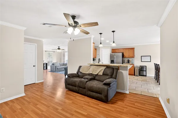 $2,600 | 1308 Roanoke Court, College Station, TX 77845