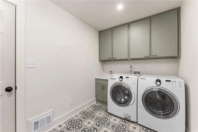 $739,500 | 3549 Castlehill Court, Tucker, GA 30084