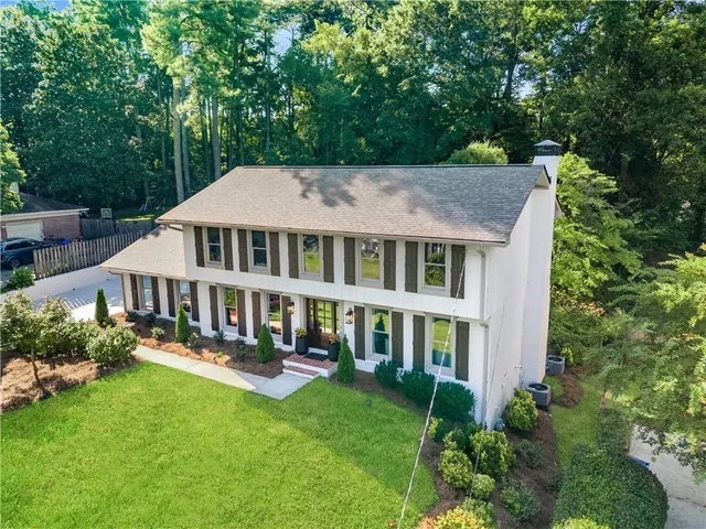 $739,500 | 3549 Castlehill Court, Tucker, GA 30084