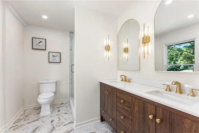 $739,500 | 3549 Castlehill Court, Tucker, GA 30084