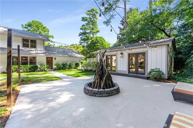 $739,500 | 3549 Castlehill Court, Tucker, GA 30084