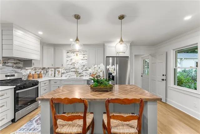 $739,500 | 3549 Castlehill Court, Tucker, GA 30084