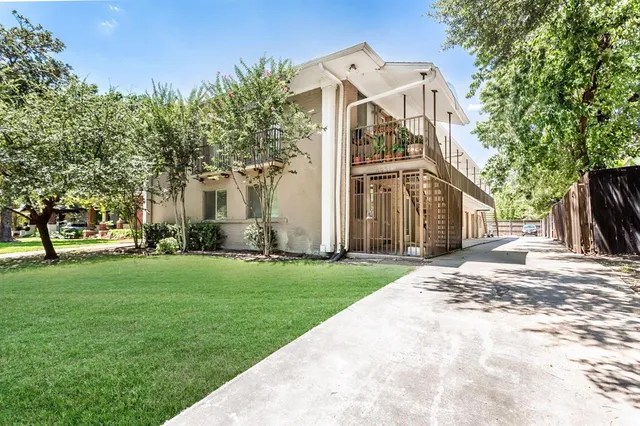 $1,150 | 4931 Junius Street, Unit 8, Dallas, TX 75214