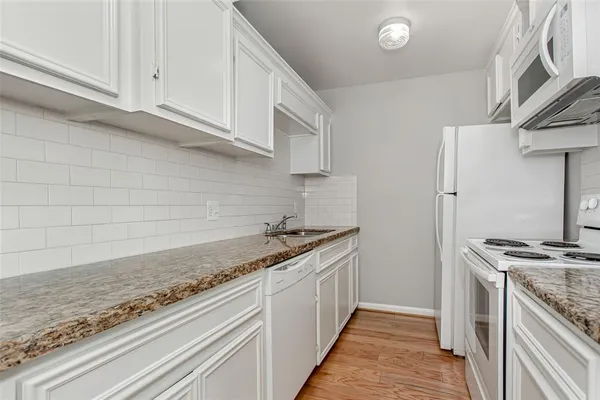 $1,150 | 4931 Junius Street, Unit 8, Dallas, TX 75214