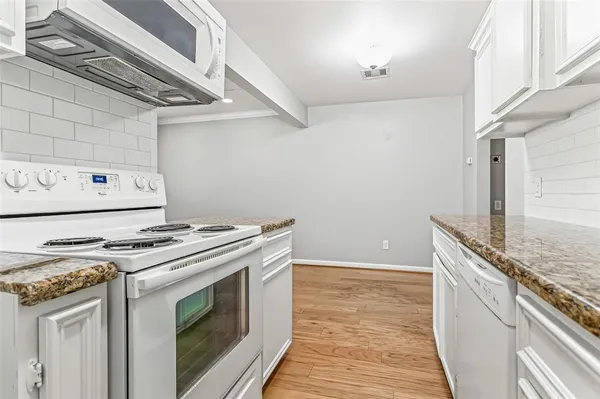 $1,150 | 4931 Junius Street, Unit 8, Dallas, TX 75214