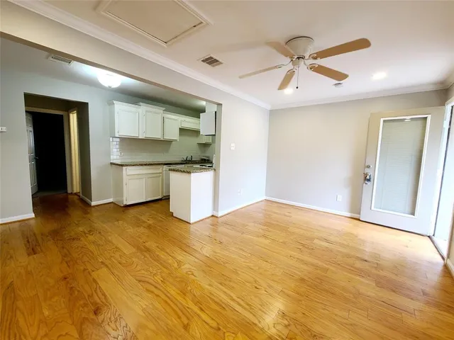 $1,150 | 4931 Junius Street, Unit 8, Dallas, TX 75214