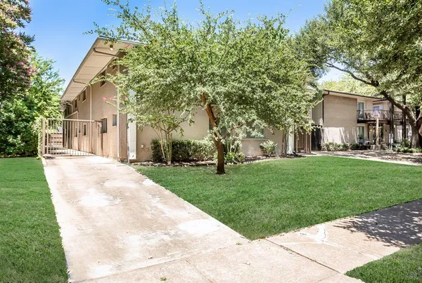 $1,150 | 4931 Junius Street, Unit 8, Dallas, TX 75214