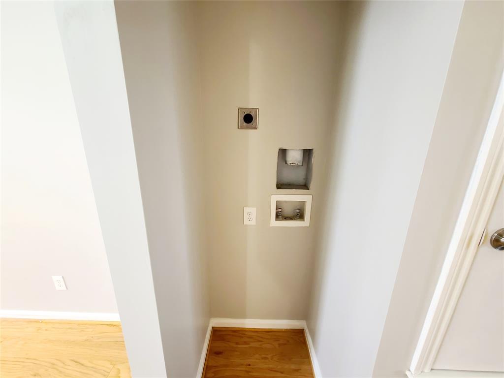 4931 Junius Street, Unit 8 Dallas, TX 75214 - Photo 6 of 17