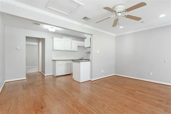 $1,150 | 4931 Junius Street, Unit 8, Dallas, TX 75214