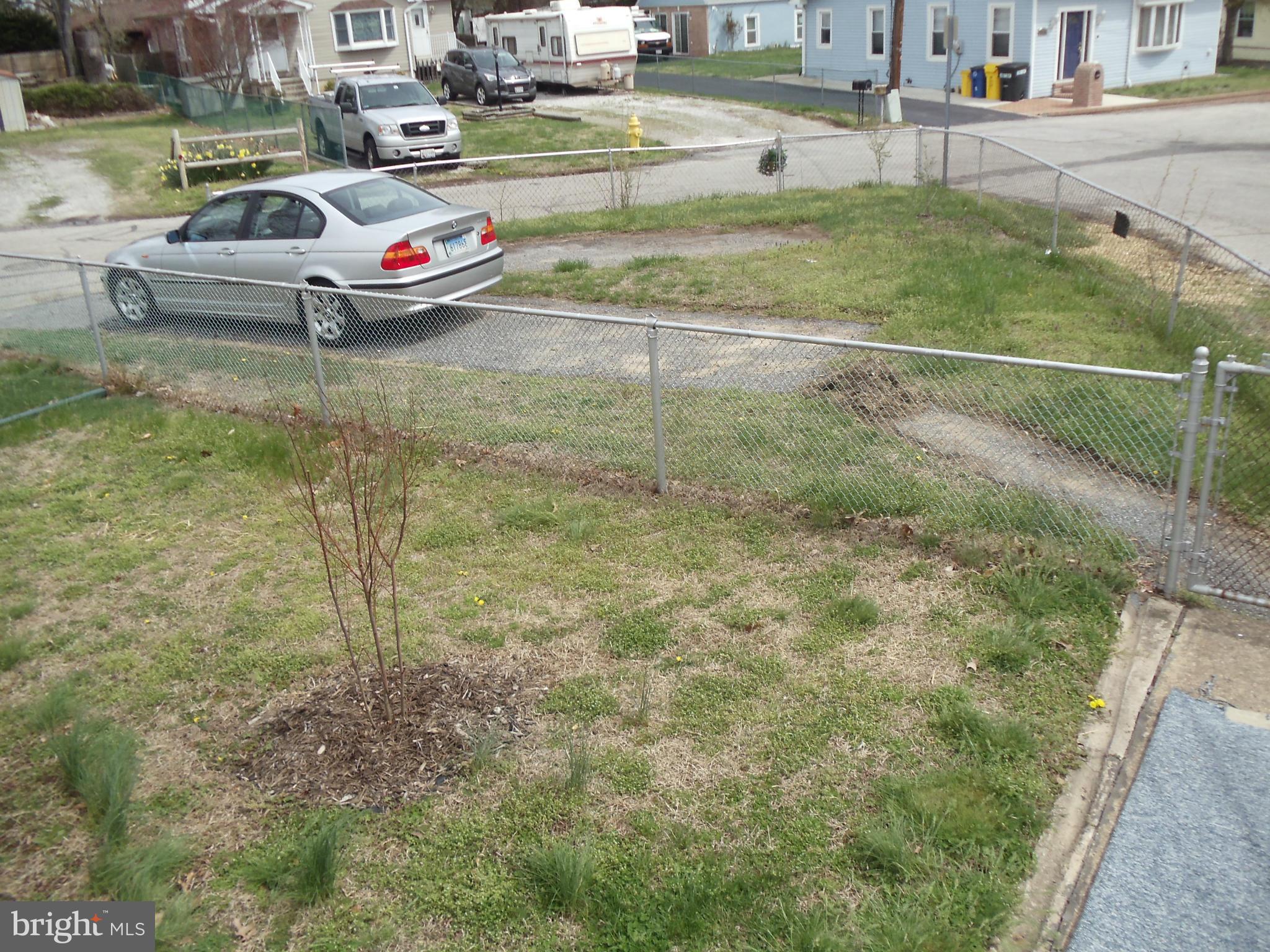 8222 Highpoint Road Clearwater Beach, MD 21226 - Photo 18 of 22 Off-street parking