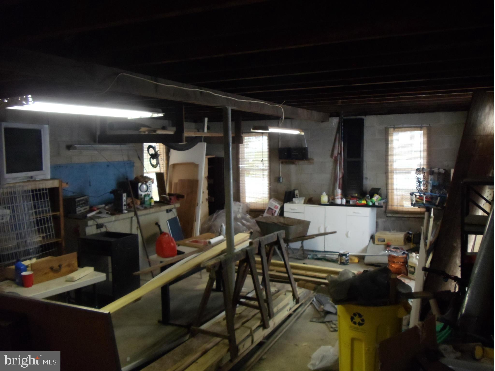8222 Highpoint Road Clearwater Beach, MD 21226 - Photo 21 of 22 Great workshop area