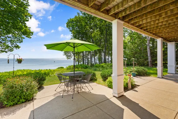 $1,500,000 | 155 Bayside Drive, Belfast, ME 04915