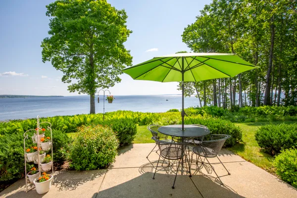 $1,500,000 | 155 Bayside Drive, Belfast, ME 04915