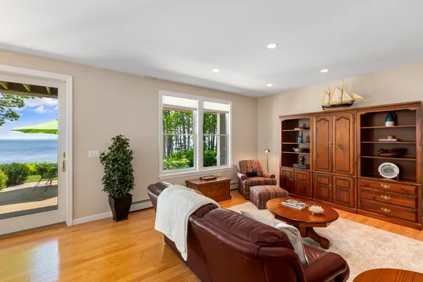 $1,500,000 | 155 Bayside Drive, Belfast, ME 04915