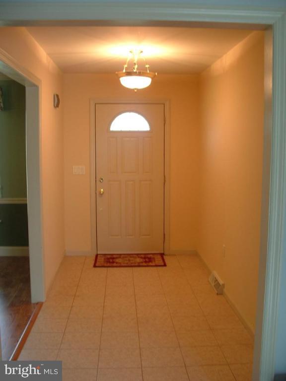 1449 Ridge Road Elizabethtown, PA 17022 - Photo 8 of 16