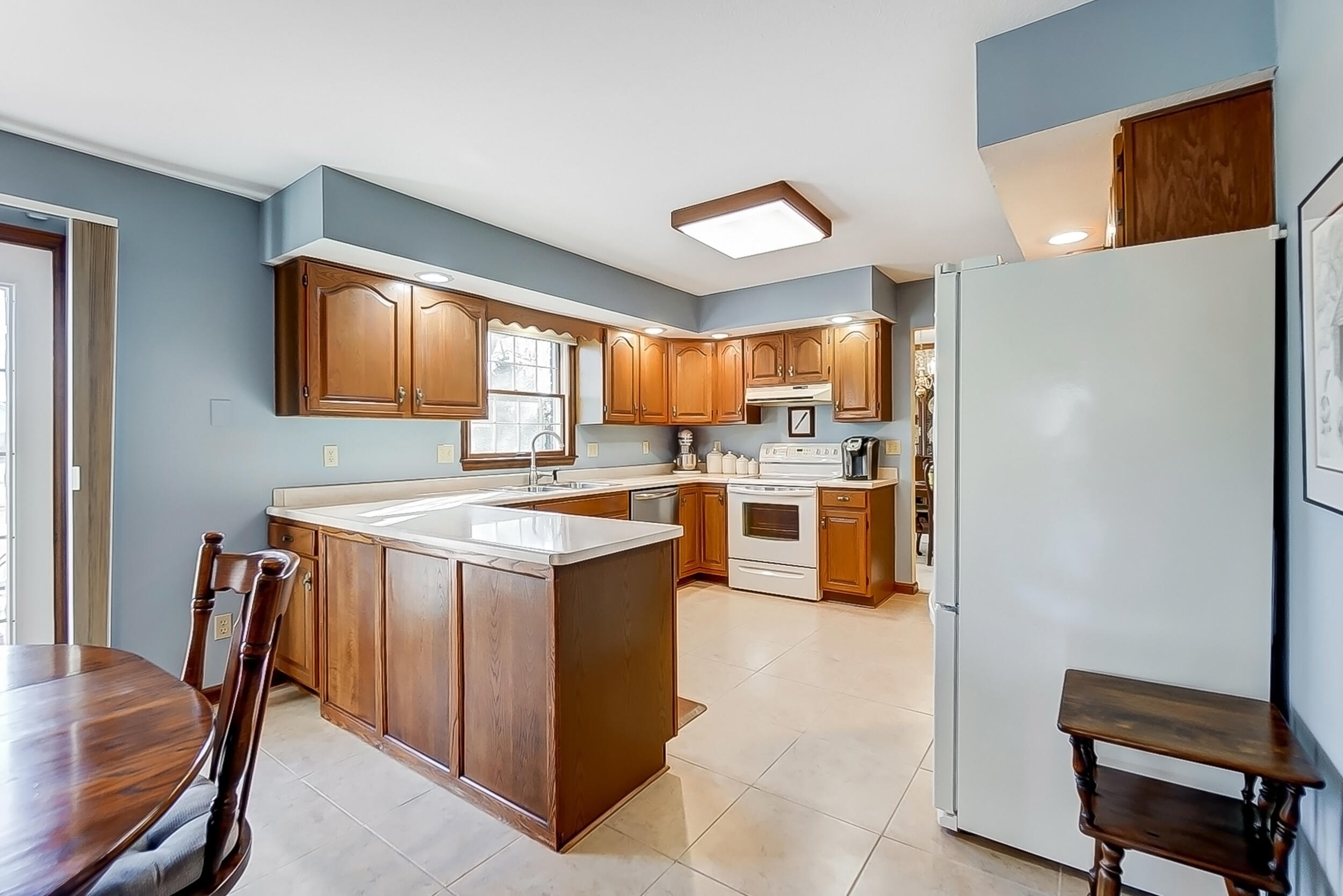 2405 Rockingham Drive Troy, OH 45373 - Photo 13 of 40 Gallery Image 13